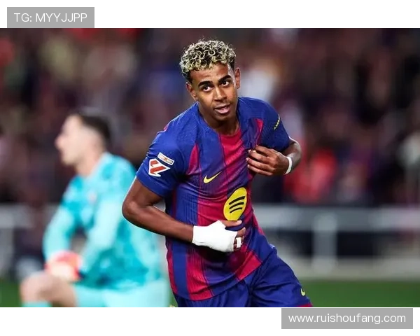 亚马尔与费兰拉什福德建功助巴萨三比一击败埃尔切豪取关键胜